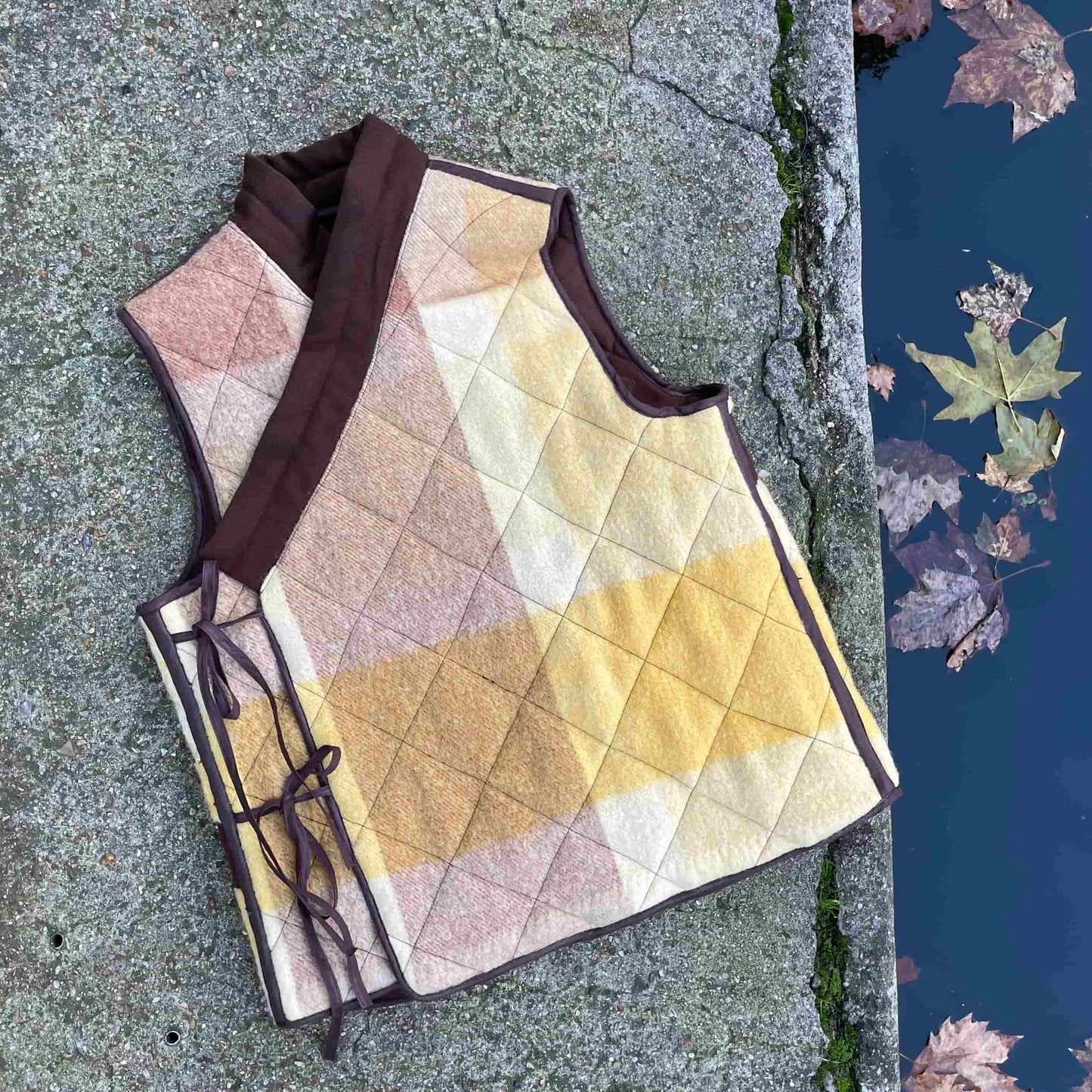 SHANTI JACKET - YELLOW AND BROWN