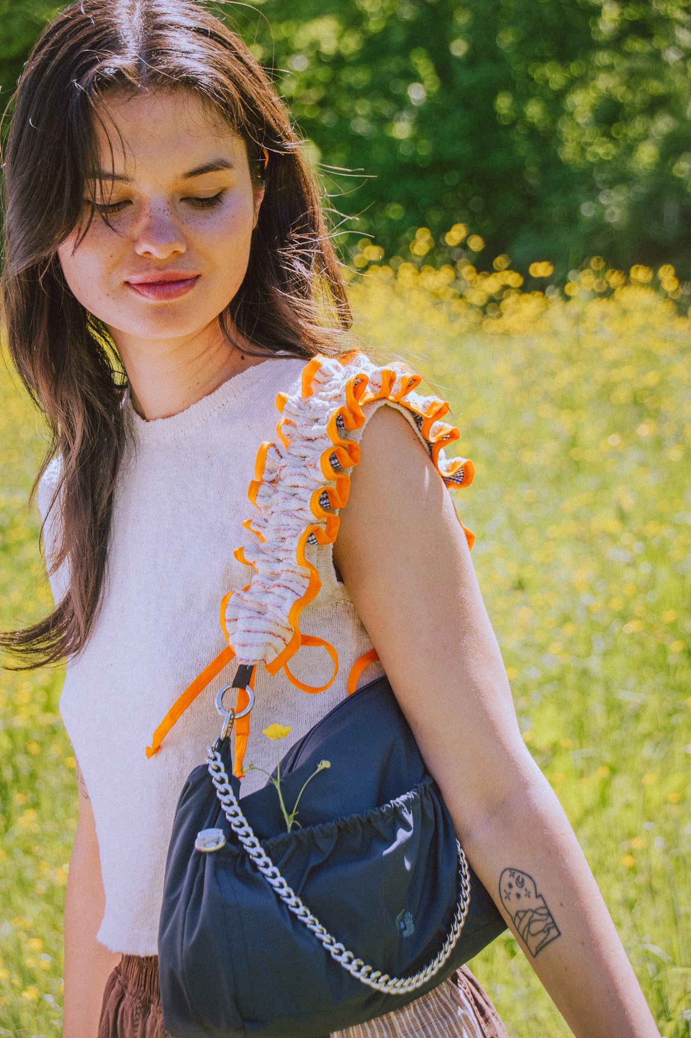 FROUFROU HANDLE - BLUE AND ORANGE