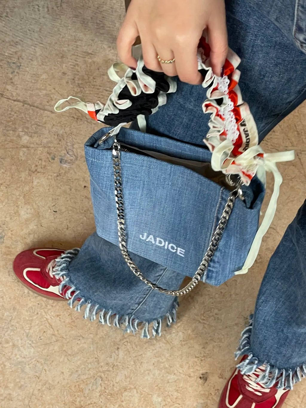 ANSE FROUFROU - ORANGE ET BEIGE