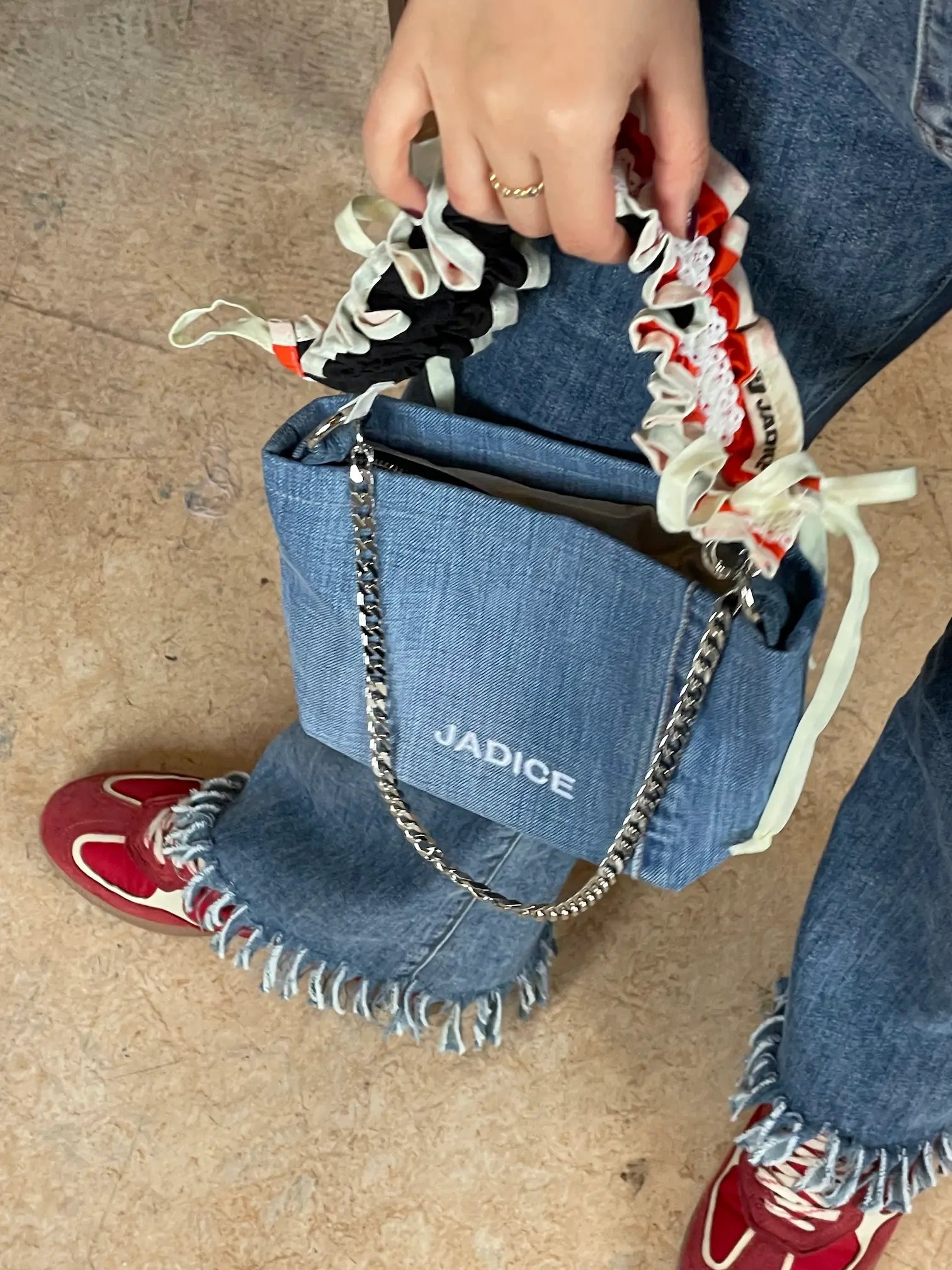 ANSE FROUFROU - ORANGE ET BEIGE