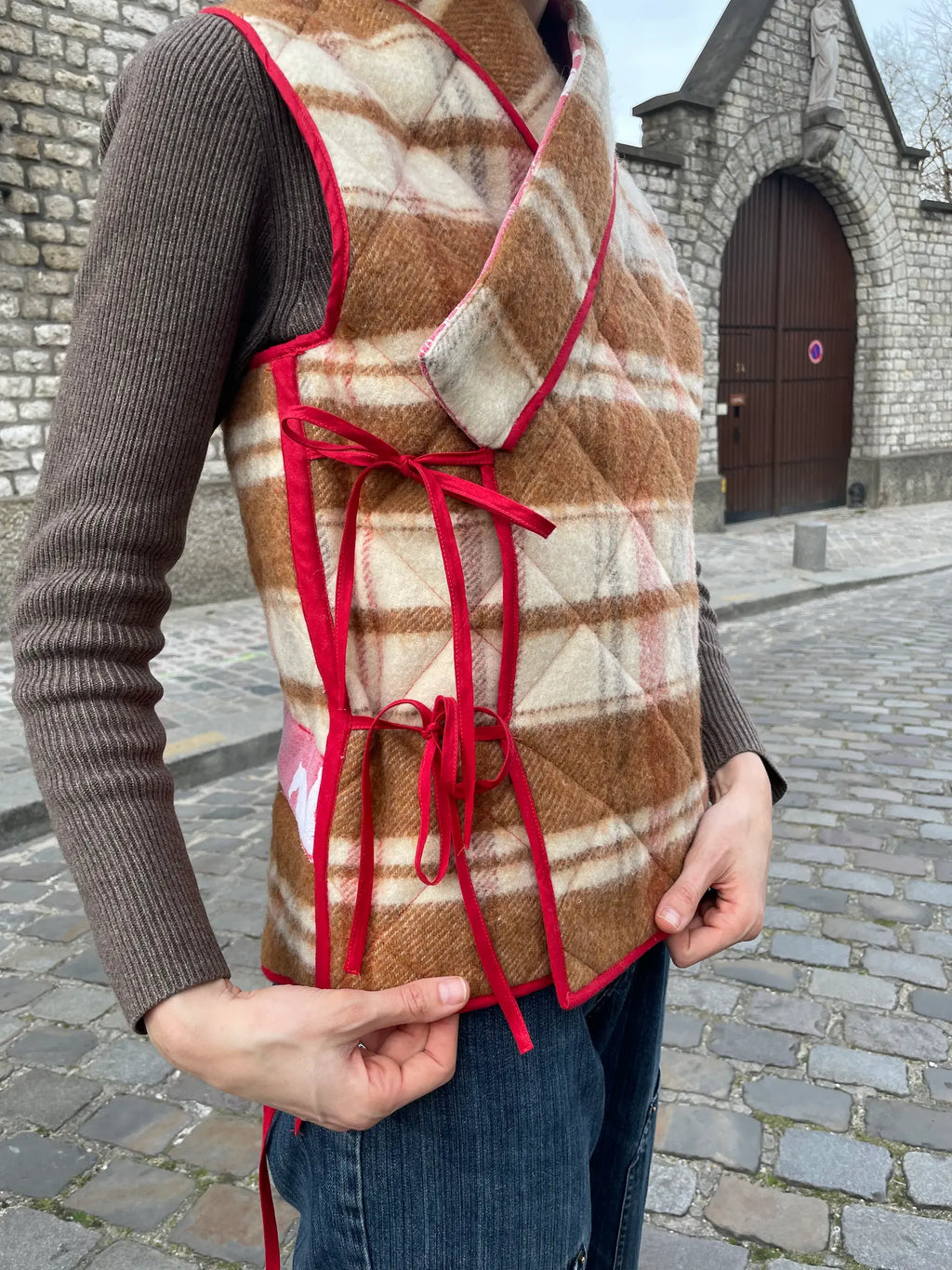 SHANTI JACKET - BROWN